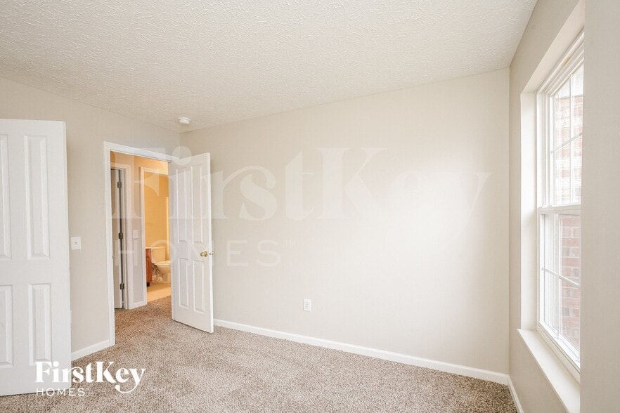 Building Photo - 12753 Buff Stone Ct