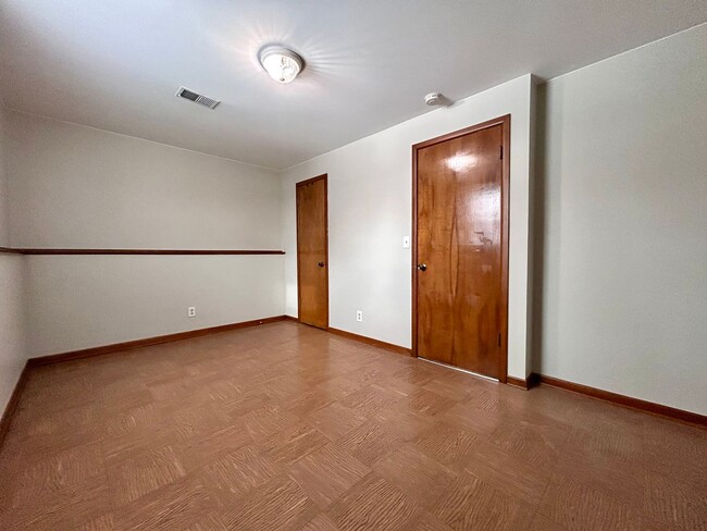 Building Photo - Four Bedroom Home in Southeast Grand Rapids