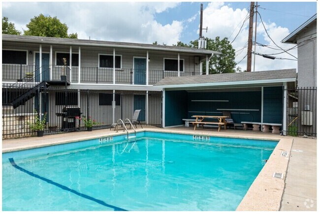 Building Photo - Dryfield Apartments