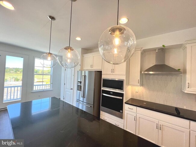 Building Photo - 3141 Eton Pl