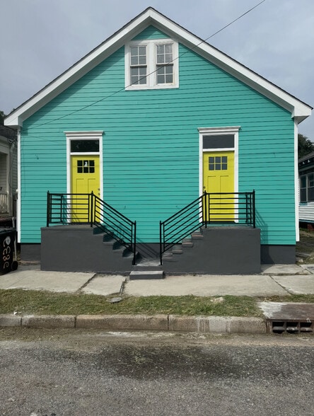 Primary Photo - 2830 2nd St