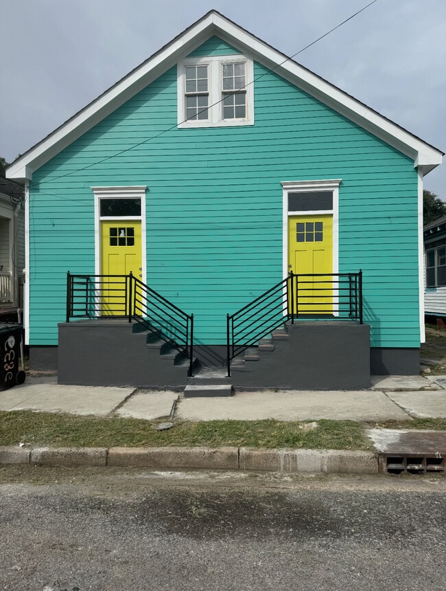 Building Photo - 2830 2nd St