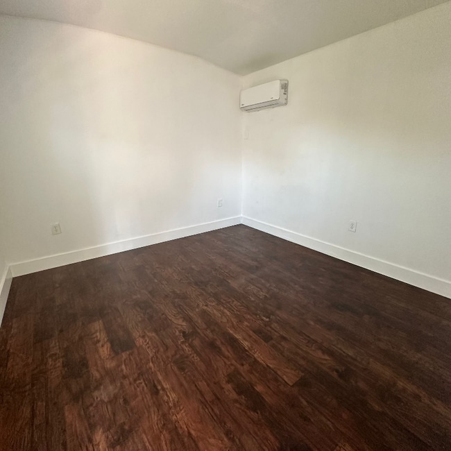 Building Photo - 17201 NW 53rd Ave