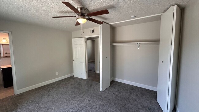 Building Photo - 2960 Cabrillo Dr