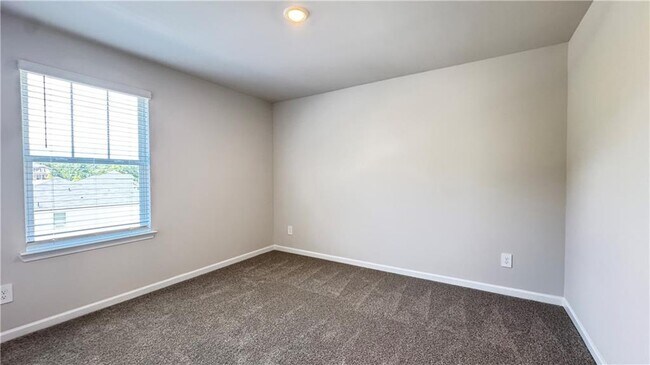Building Photo - 30 Bur Oak Blvd