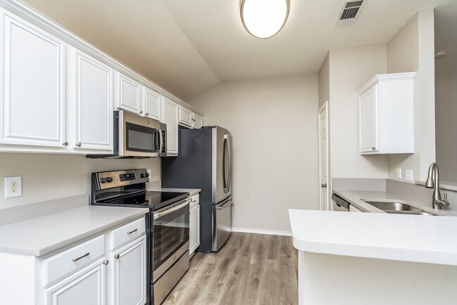 Building Photo - 1511 Pintail Ct