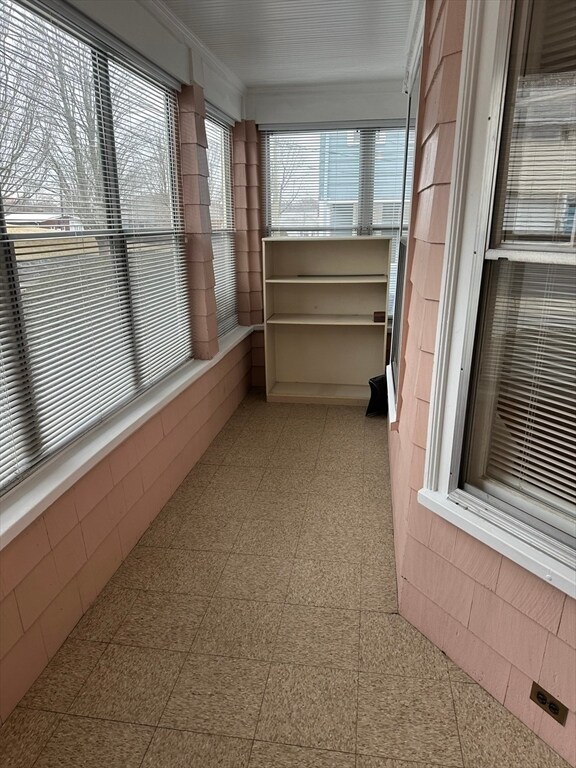 Building Photo - 36 Raymond Ave