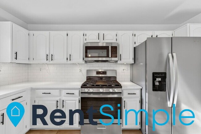 Building Photo - 13136 Ashnut Ln