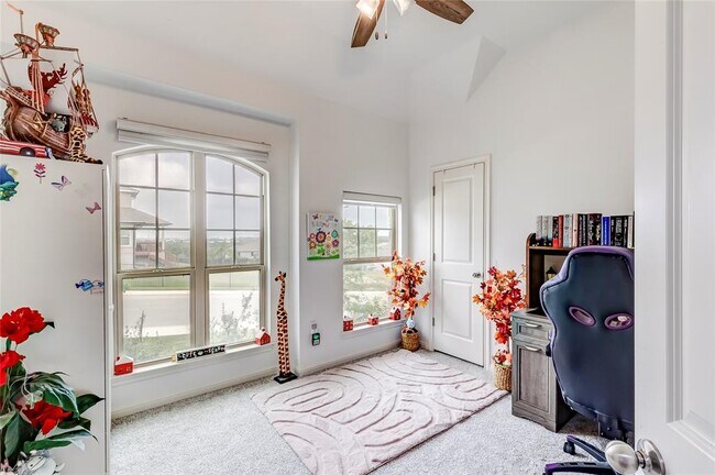 Building Photo - 728 Marbella Vista Way