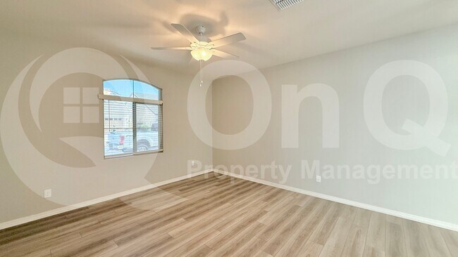 Building Photo - 4166 E Jesse St