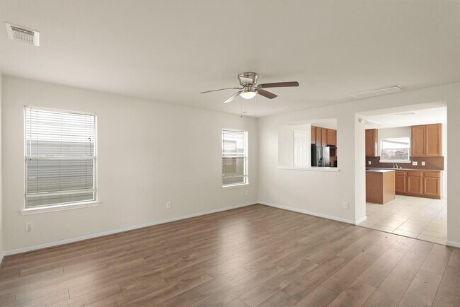 Building Photo - 3819 Jewel Point Dr