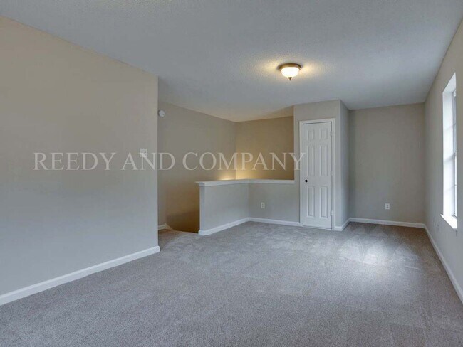 Building Photo - 7149 Charlton Way