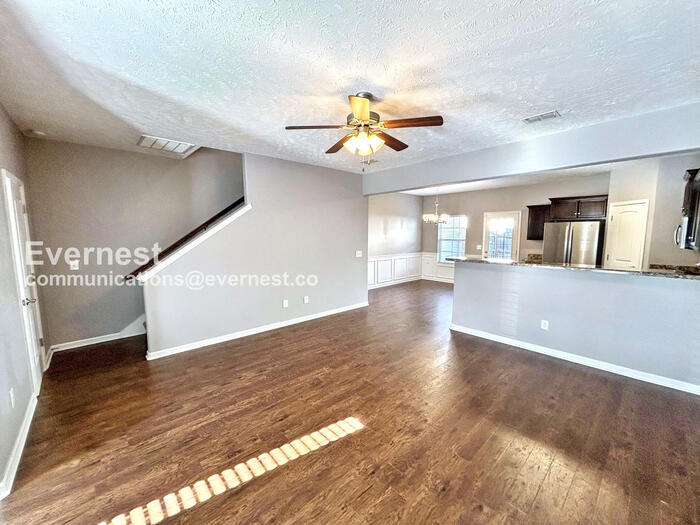 Building Photo - 5336 Dan Post Wy