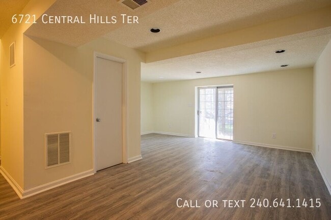 Building Photo - 6721 Central Hills Terrace