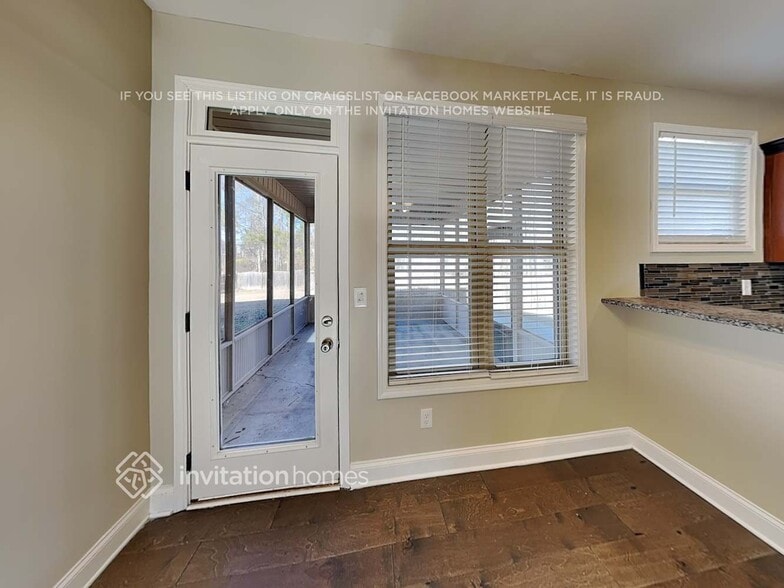 Building Photo - 1024 Buckeye Ln