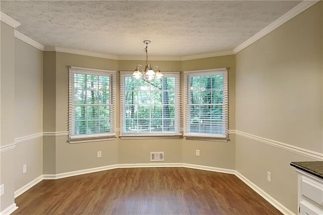 Building Photo - 141 Orchard Dr