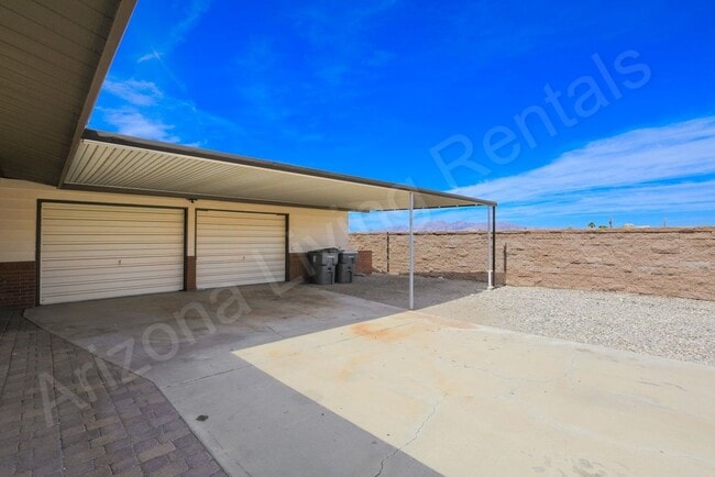 Building Photo - 1265 Bombay Cir