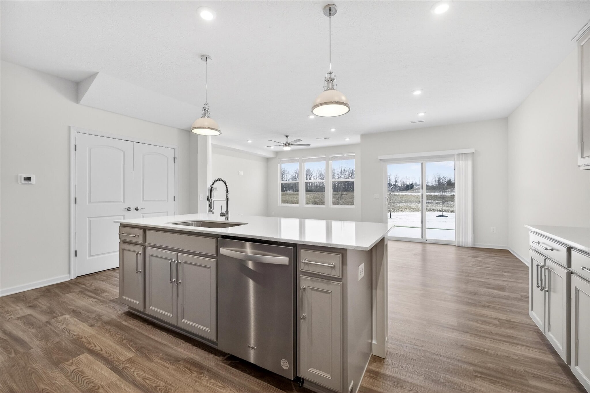 Building Photo - 10942 Haflinger Dr