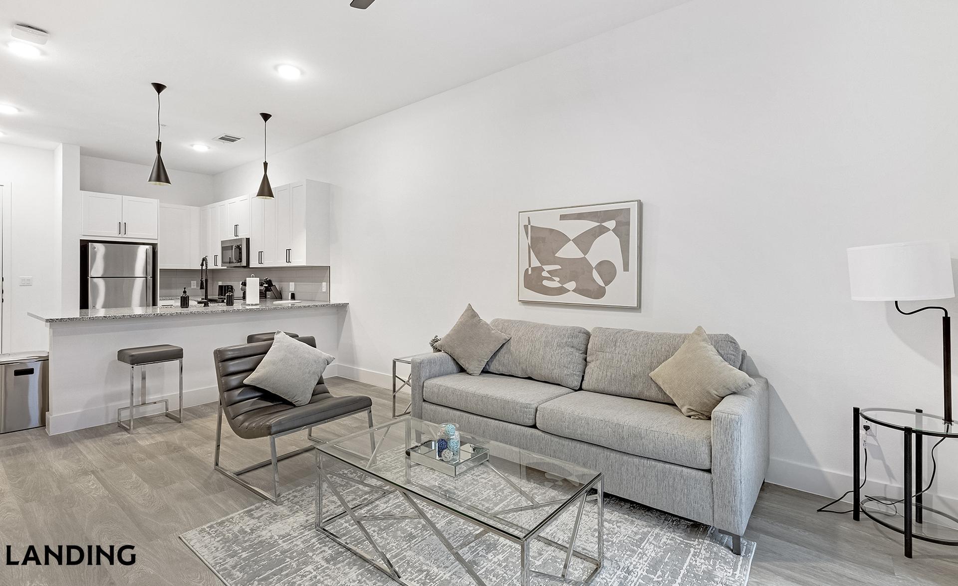 Building Photo - 650 E Sycamore St