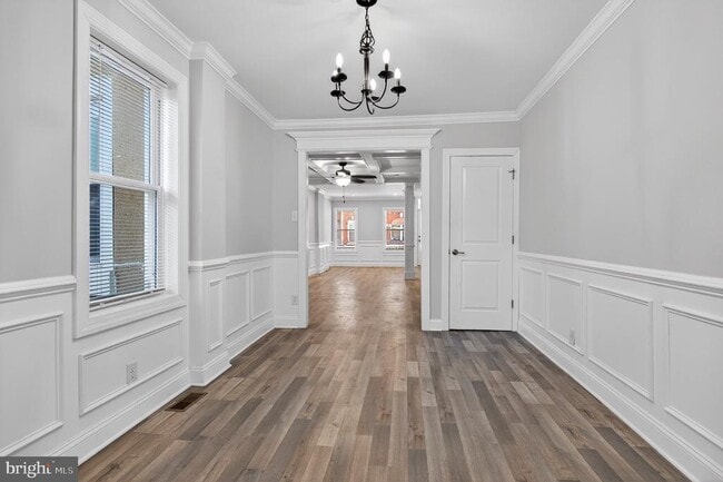 Building Photo - 39 Carroll St