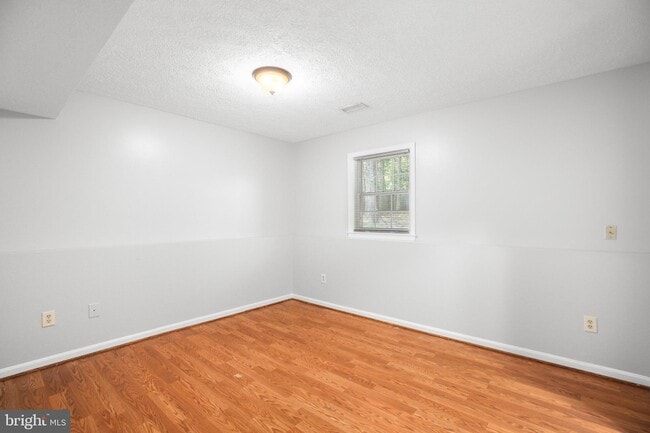 Building Photo - 7303 Sunset Ridge Ct