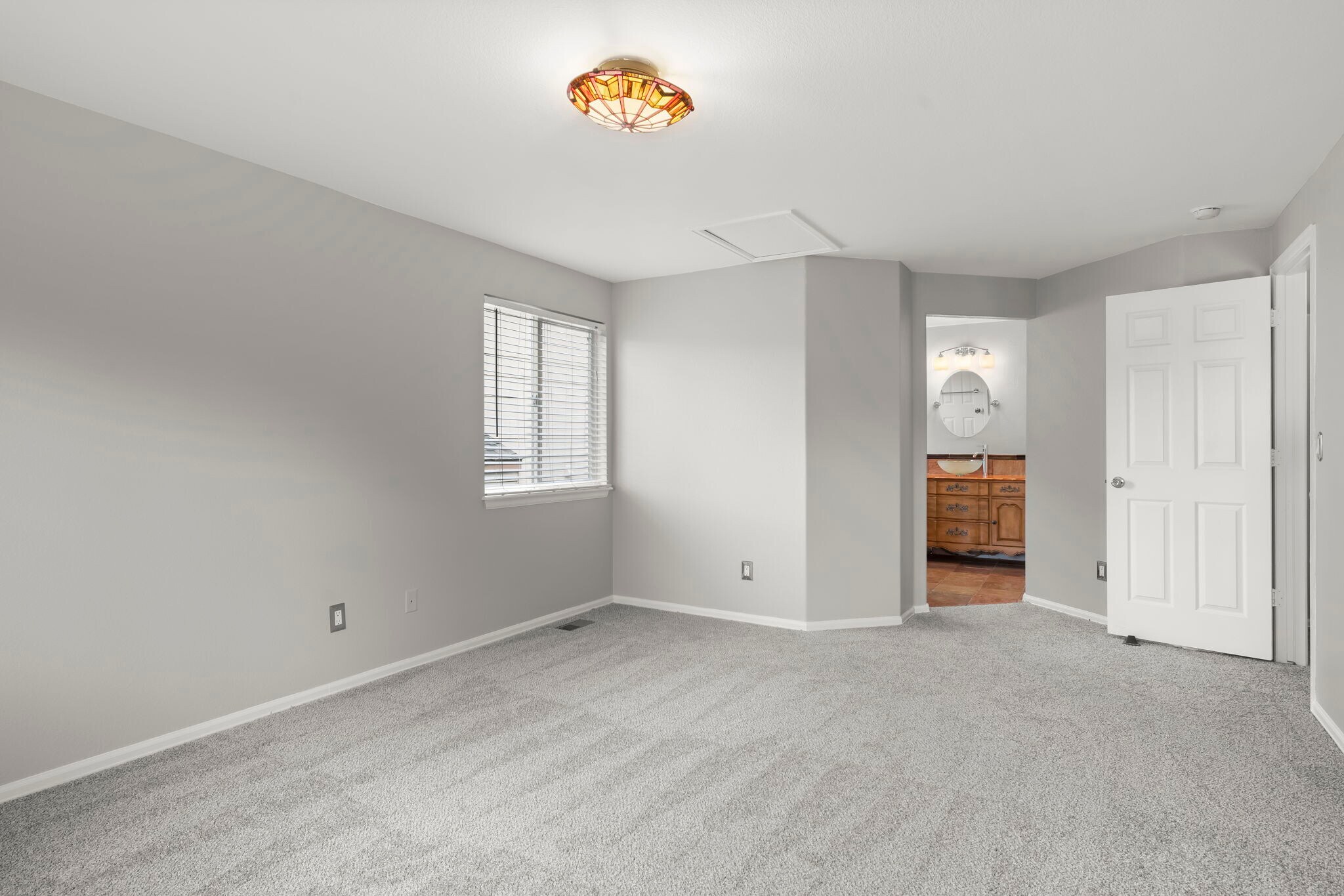 Building Photo - 12596 Elm Ln
