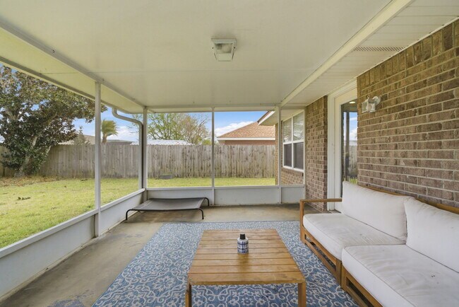 Building Photo - 1222 Bartram Ln