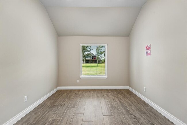 Building Photo - 12401 Samara Dr