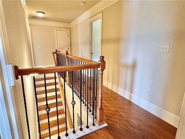 Building Photo - 590 Summerstone Ln
