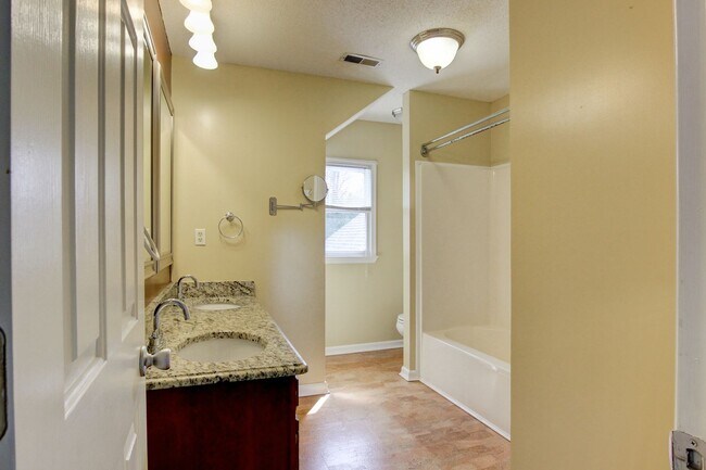 Building Photo - Two Story Home With Fireplace and Basement In Marymont