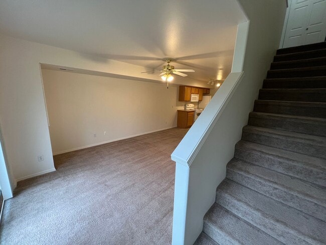 Building Photo - Spacious 2 Bed, 1.5 Bath in CDA!