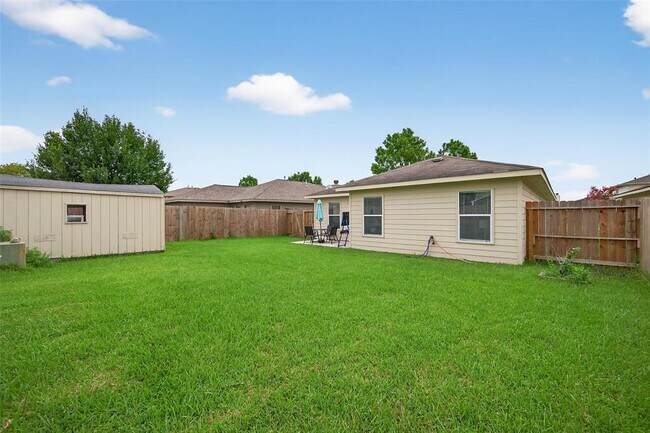 Building Photo - 7762 Eldergrove Ln