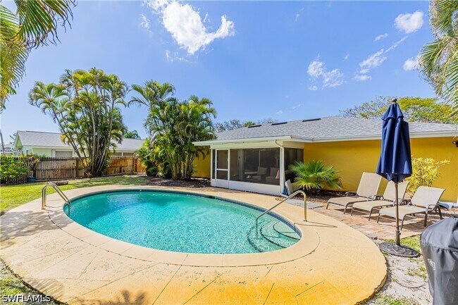 Building Photo - 117 Big Springs Dr