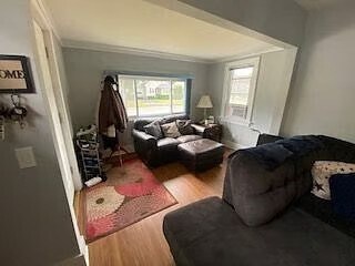 Building Photo - 374 Bennington Dr