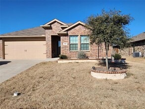 Building Photo - 503 Silo Cir