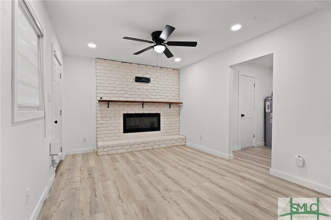Building Photo - 403 Patton Rd