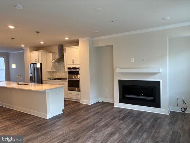 Building Photo - 139 Rubens Dr