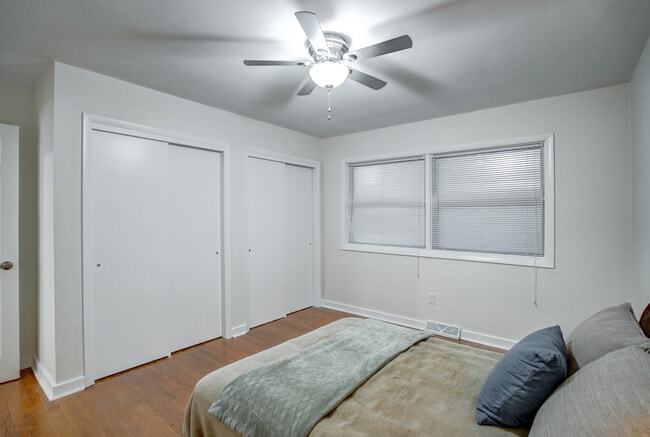 Building Photo - 4686 Capitol View Rd