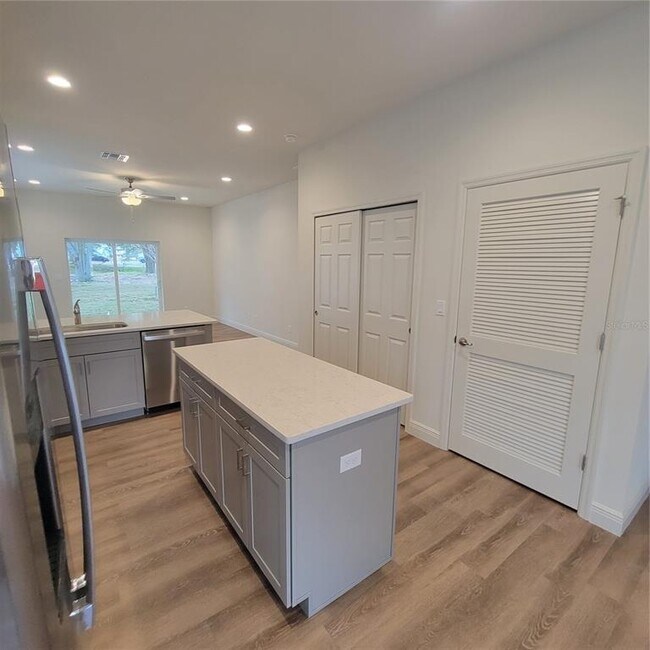 Building Photo - 1293 Disston Ave