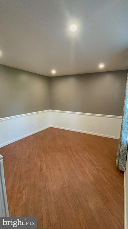 Primary Photo - 10 Pensdale Ln
