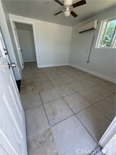 Building Photo - 690 N Perris Blvd