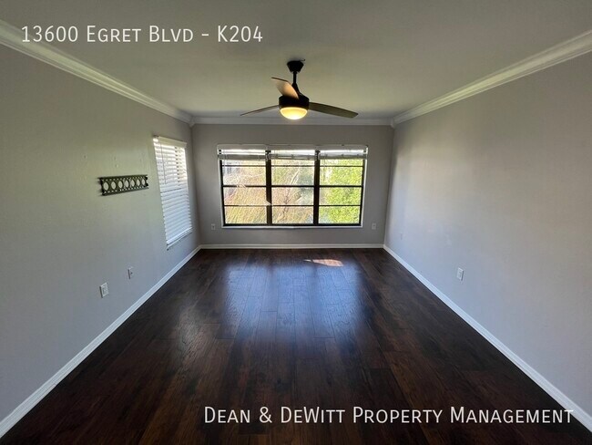 Building Photo - 13600 Egret Blvd
