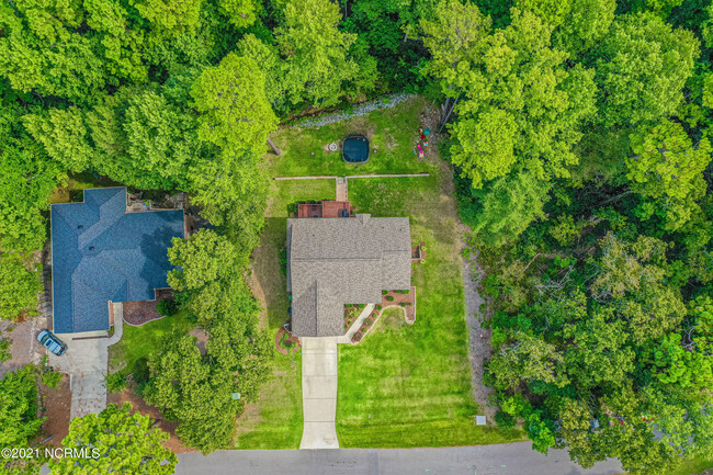 Building Photo - 55 Bridle Path Cir
