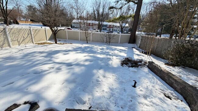 Building Photo - 325 Charred Oak Ct