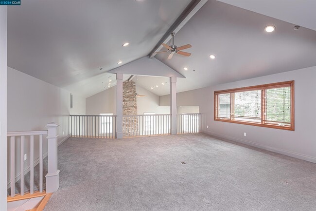 Building Photo - 3324 Las Huertas Rd