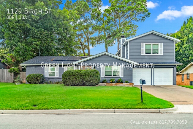 Building Photo - 1129 Birch St