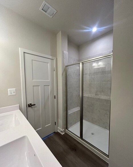 Building Photo - 168 Bethlehem Pl