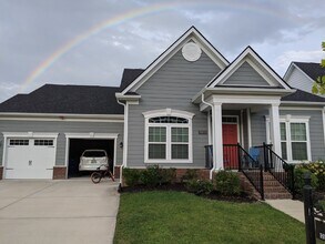 Building Photo - "Charming 2601 sq ft Rental Property in Franklin, TN - w/pool