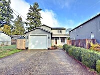 Building Photo - 6731 SE Fern Ave