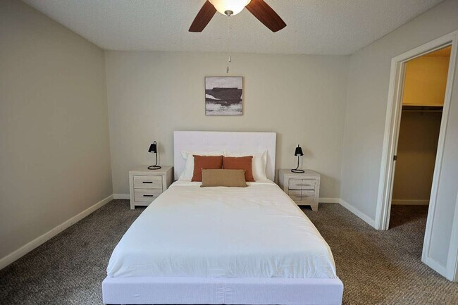 Building Photo - 50 Northtown Dr